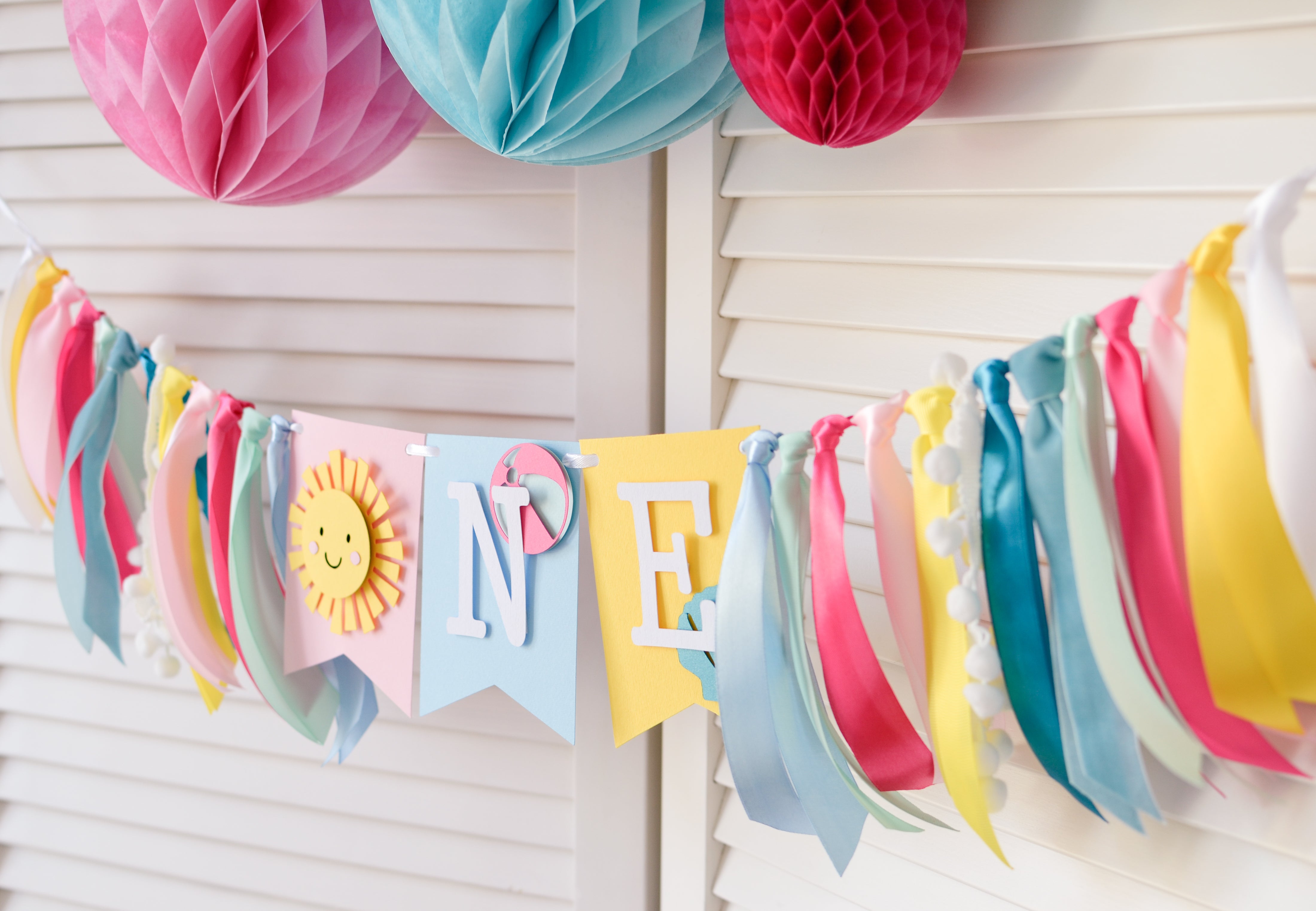 Beach Ball First Birthday High Chair Banner Girl Beach First Birthday Party Decorations Let's Par-Tee Birthday Beach Ball Party Ideas Splish Splash Birthday Pool Party Summer Fun party