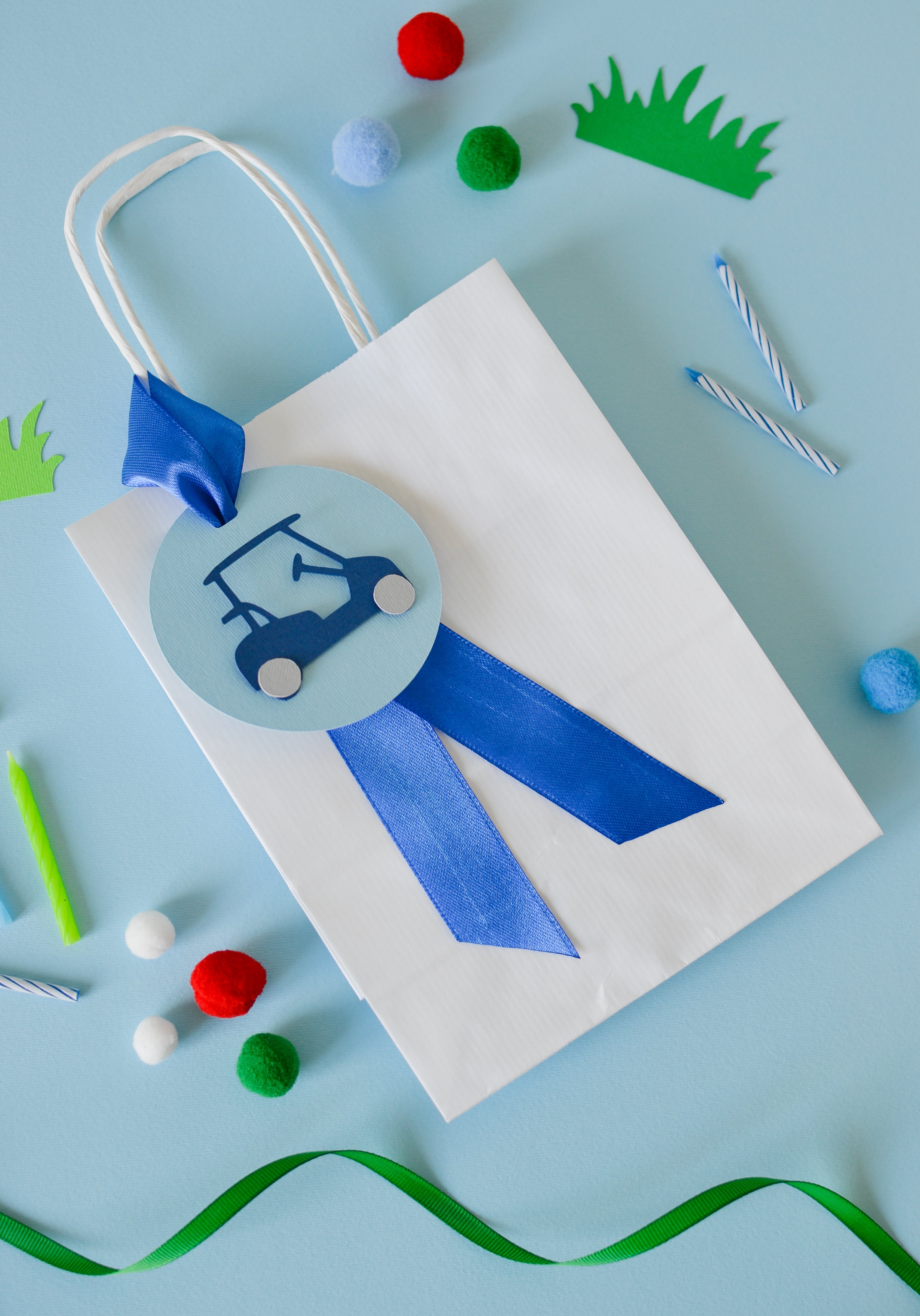 Golf Gift Favor Paper Bags Hole in One Birthday Party Decorations Golf Baby Shower A Little Putter is on the Way Gender Reveal Lets Par-tee