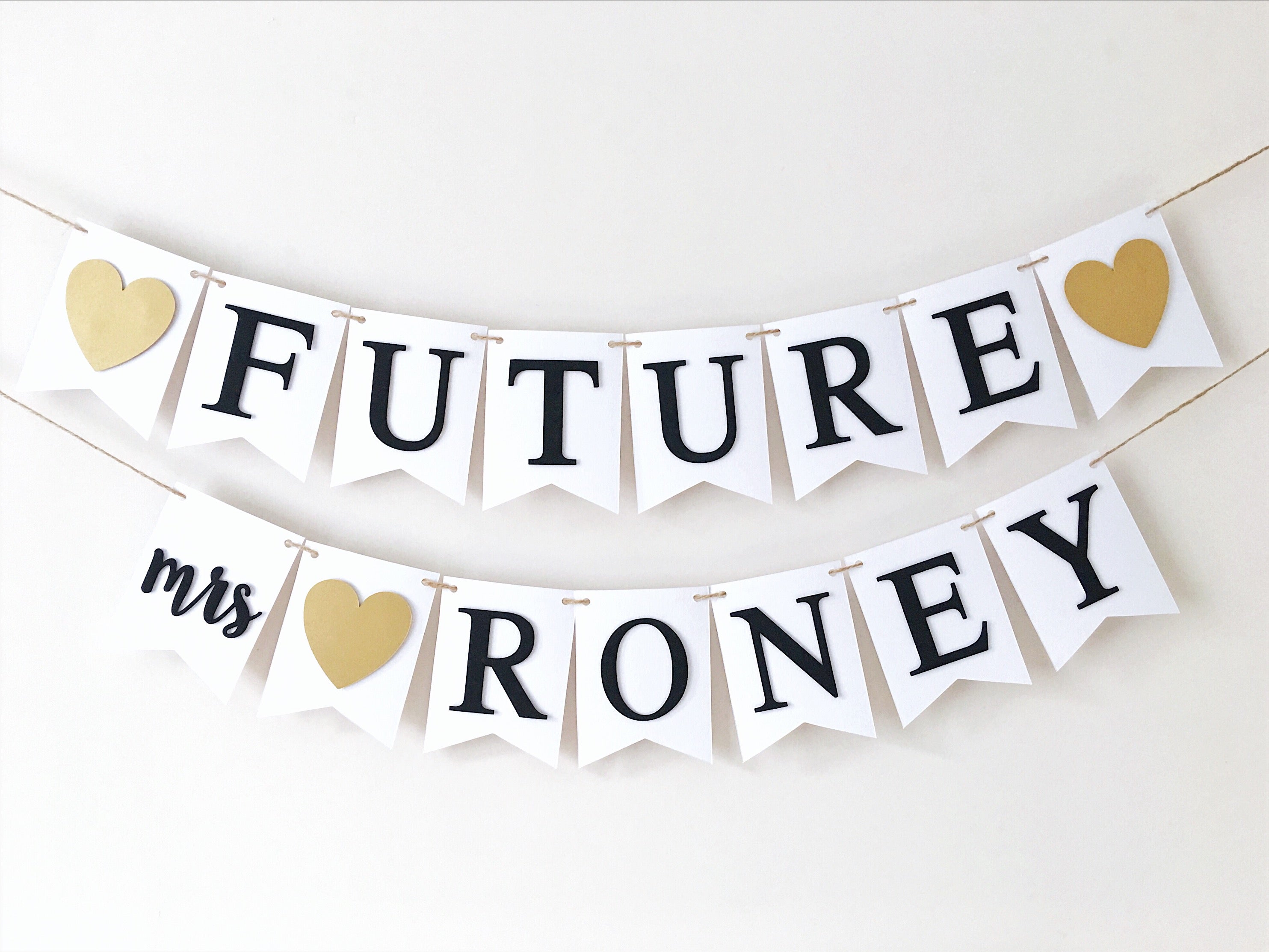 Future Mrs Banner Banner Engagement Party Decor Bridal Shower Party Ideas Bridal Shower Decor Black Gold Wedding Decor Personalised Wedding Banner 