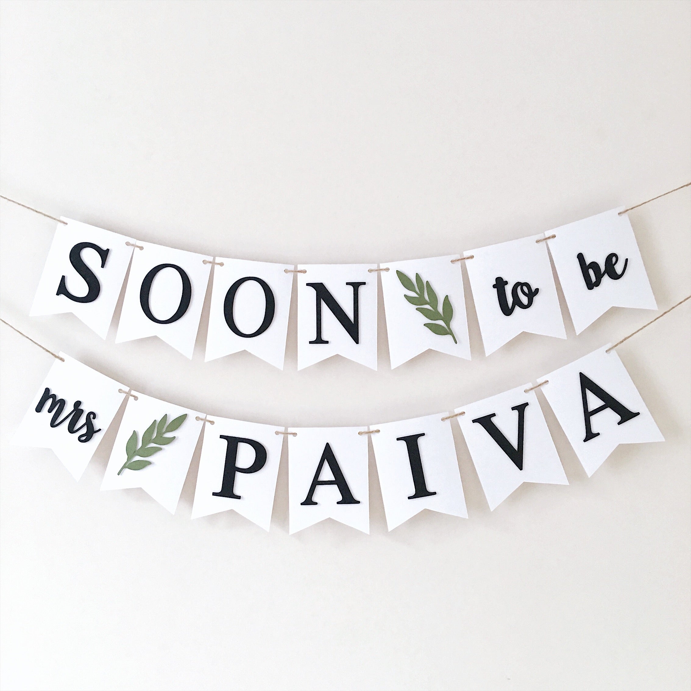 Greenery Soon to be Mr&Mrs Banner Engagement Party Decor Bridal Shower Party Ideas Bridal Shower Decor Greenery Wedding Decor Personalised Wedding Banner 