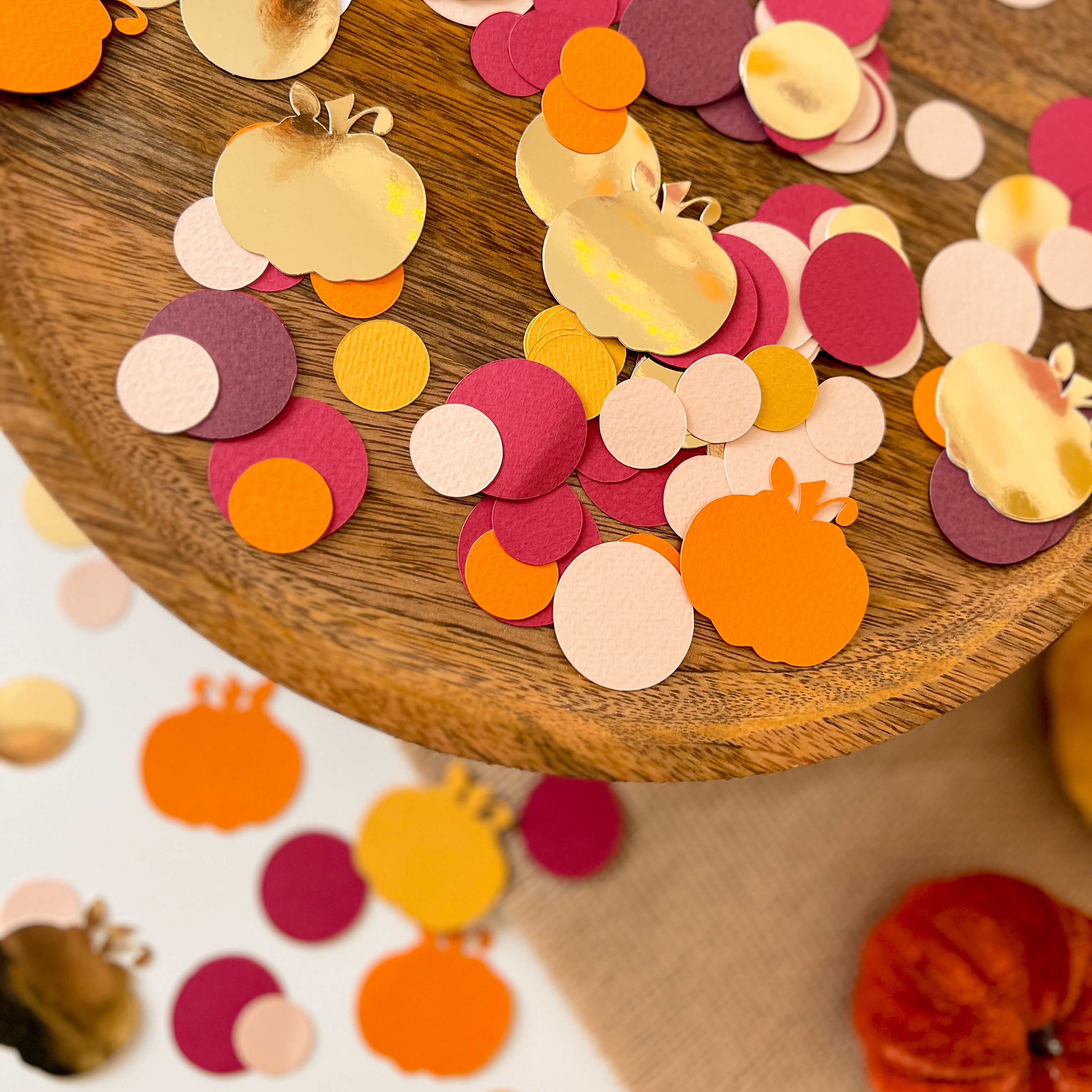 Autumn Pumpkin Paper Confetti Thanksgiving Table Decorations