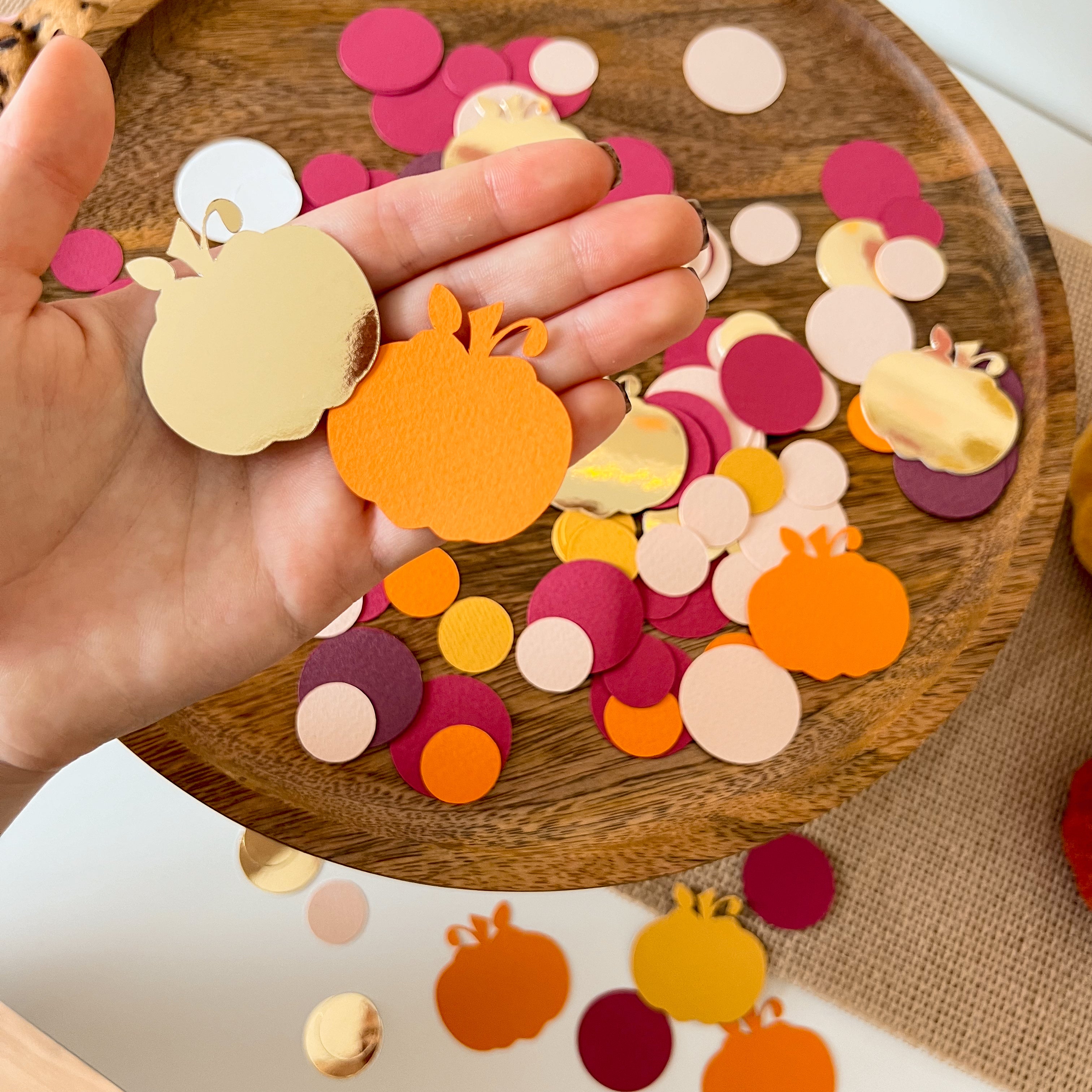 Autumn Pumpkin Paper Confetti Thanksgiving Table Decorations