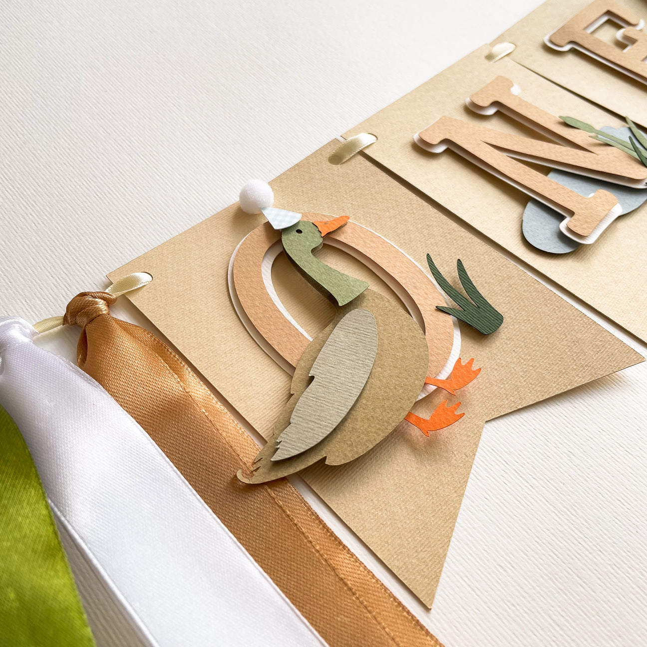 Lucky Duck One High Chair Banner: Ideal for 1st Birthday