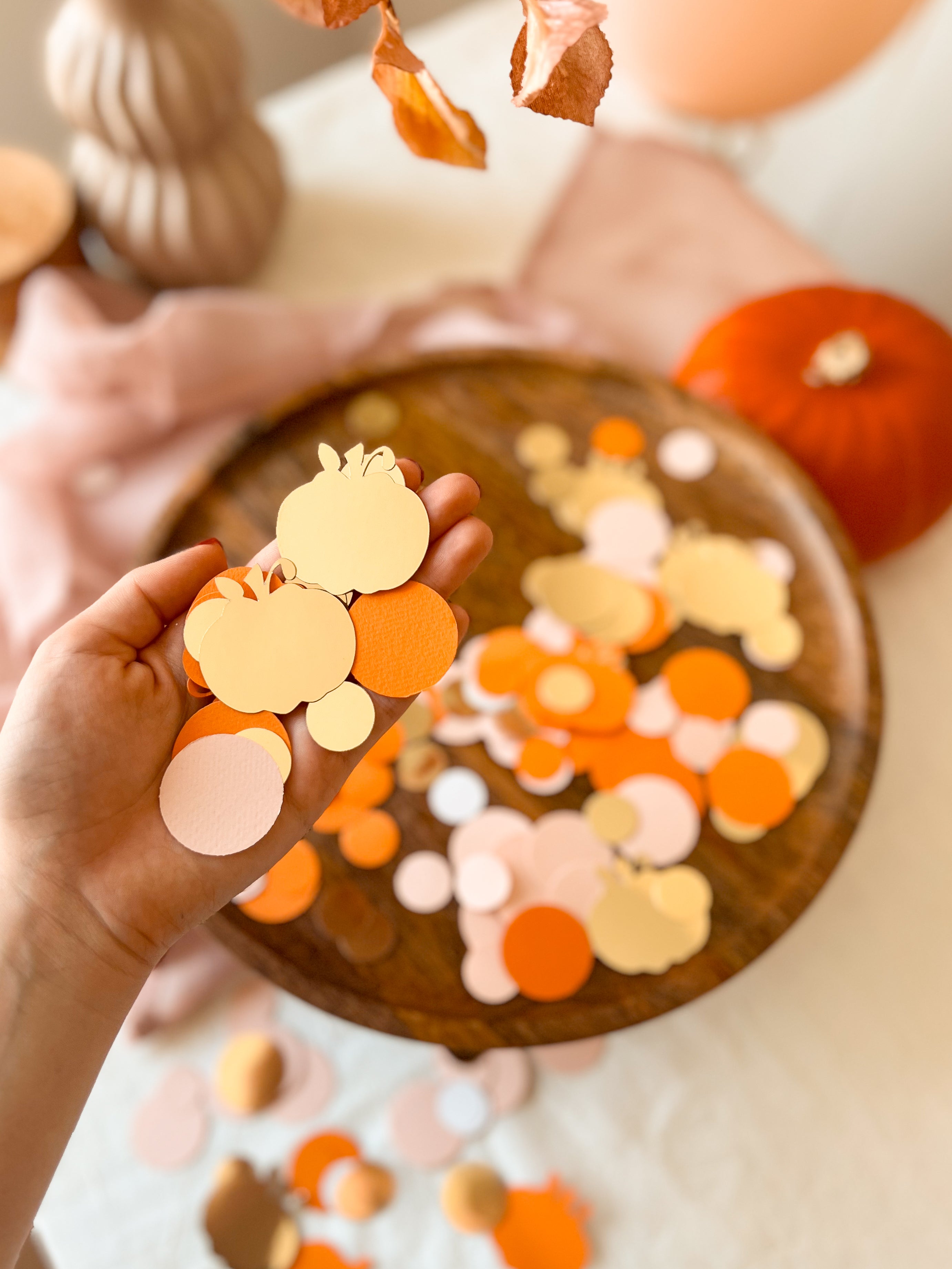 Autumn Pumpkin Paper Confetti Thanksgiving Table Decorations