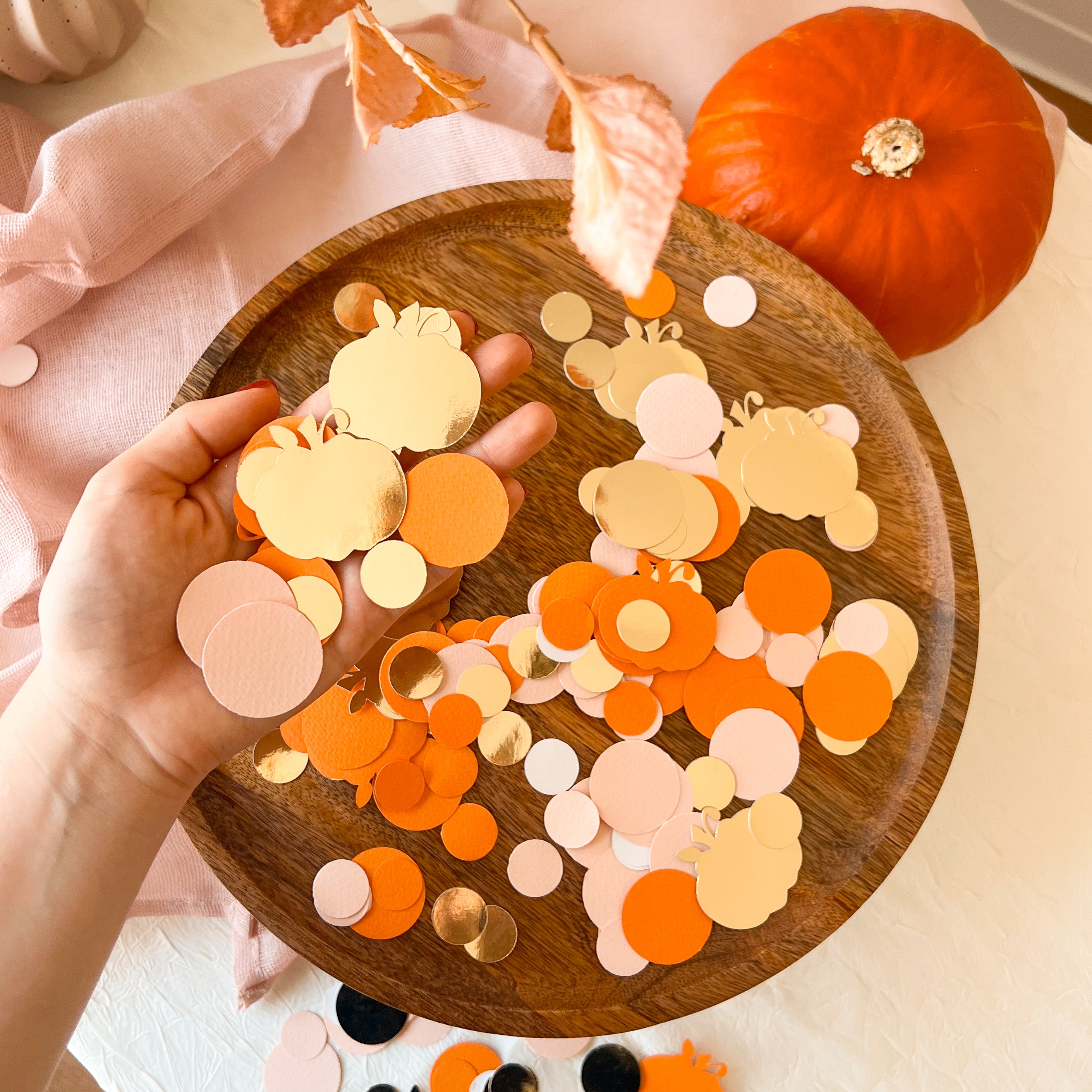 Autumn Pumpkin Paper Confetti Thanksgiving Table Decorations