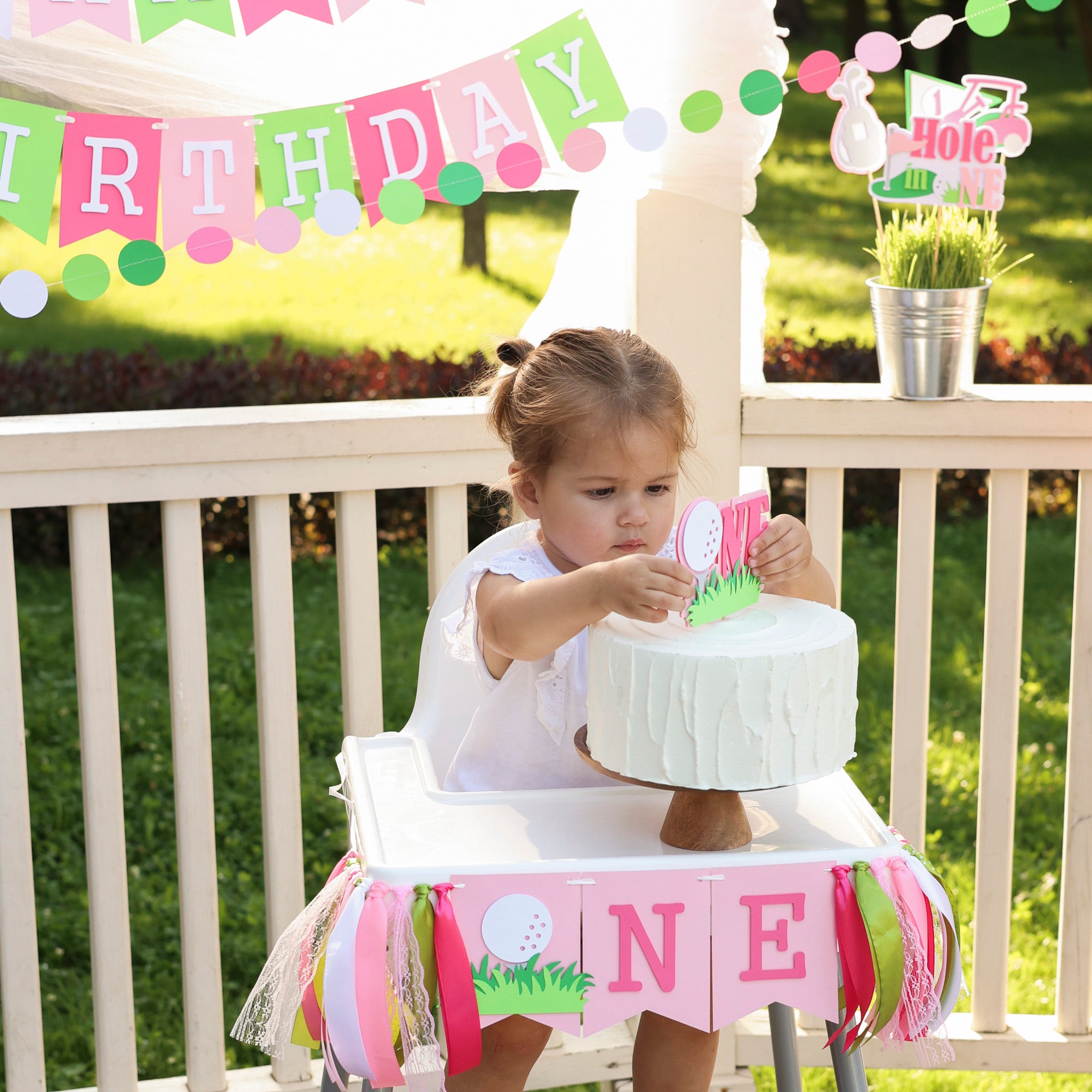 Pink Golf Hole in One Highchair Banner for Girl 1st Birthday Party