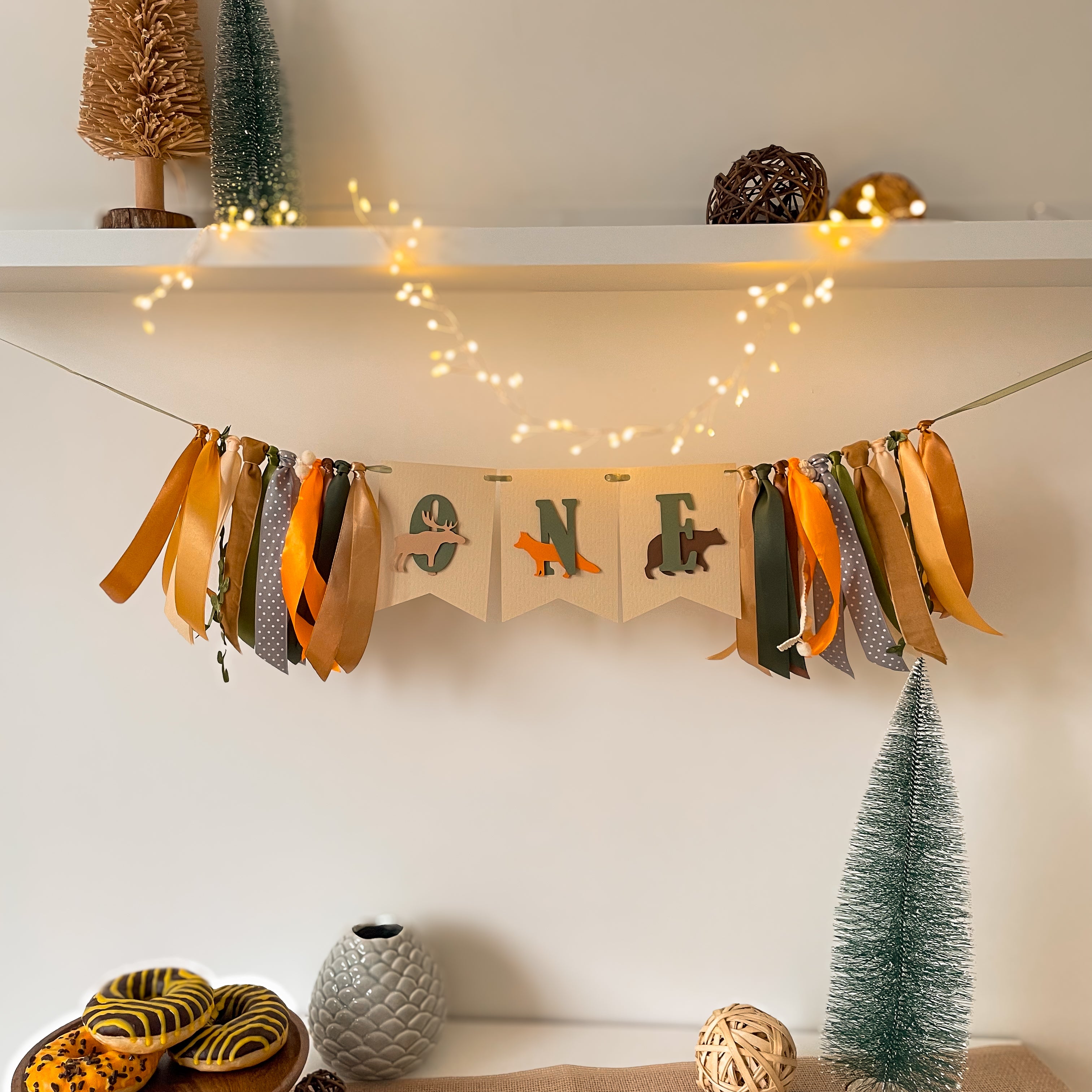 Bear One Highchair Banner: Celebrate Your Little Cub